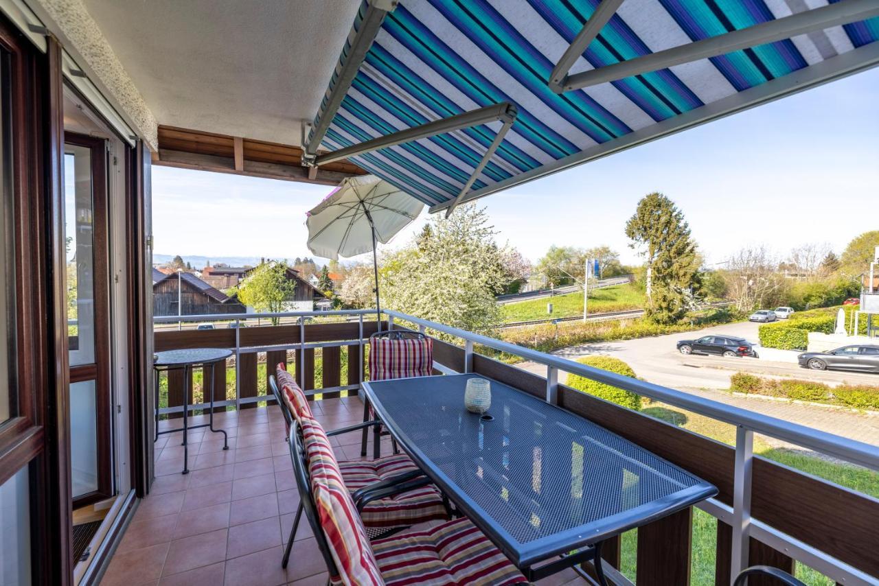 Ferienwohnung Seeblick Mit Blick Auf Die Alpen Wasserburg Exterior foto