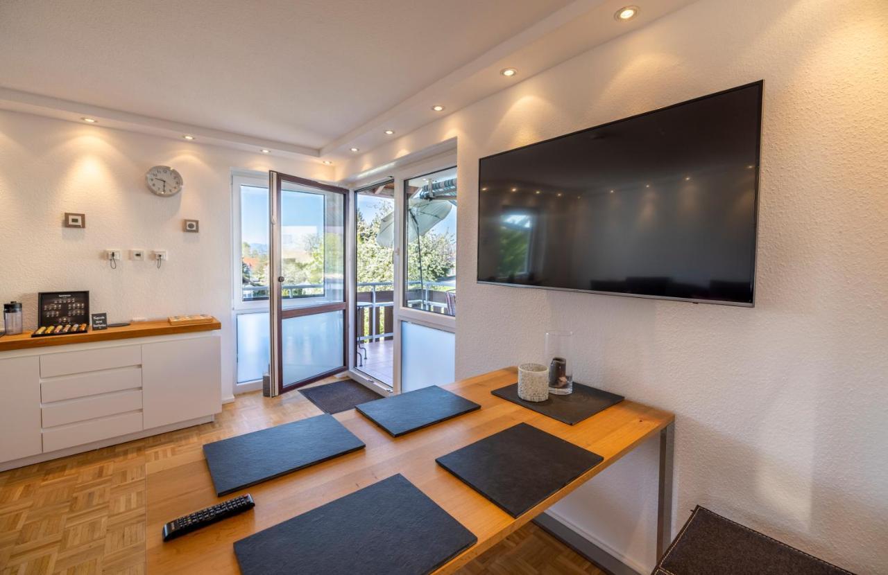 Ferienwohnung Seeblick Mit Blick Auf Die Alpen Wasserburg Exterior foto